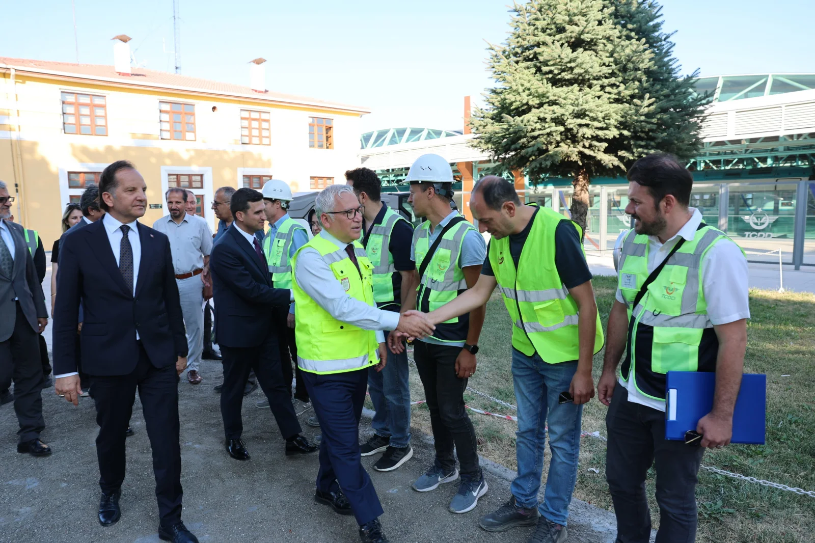 Sivas YHT Gar İnşaatında Vali Şimşek'ten Yerinde İnceleme