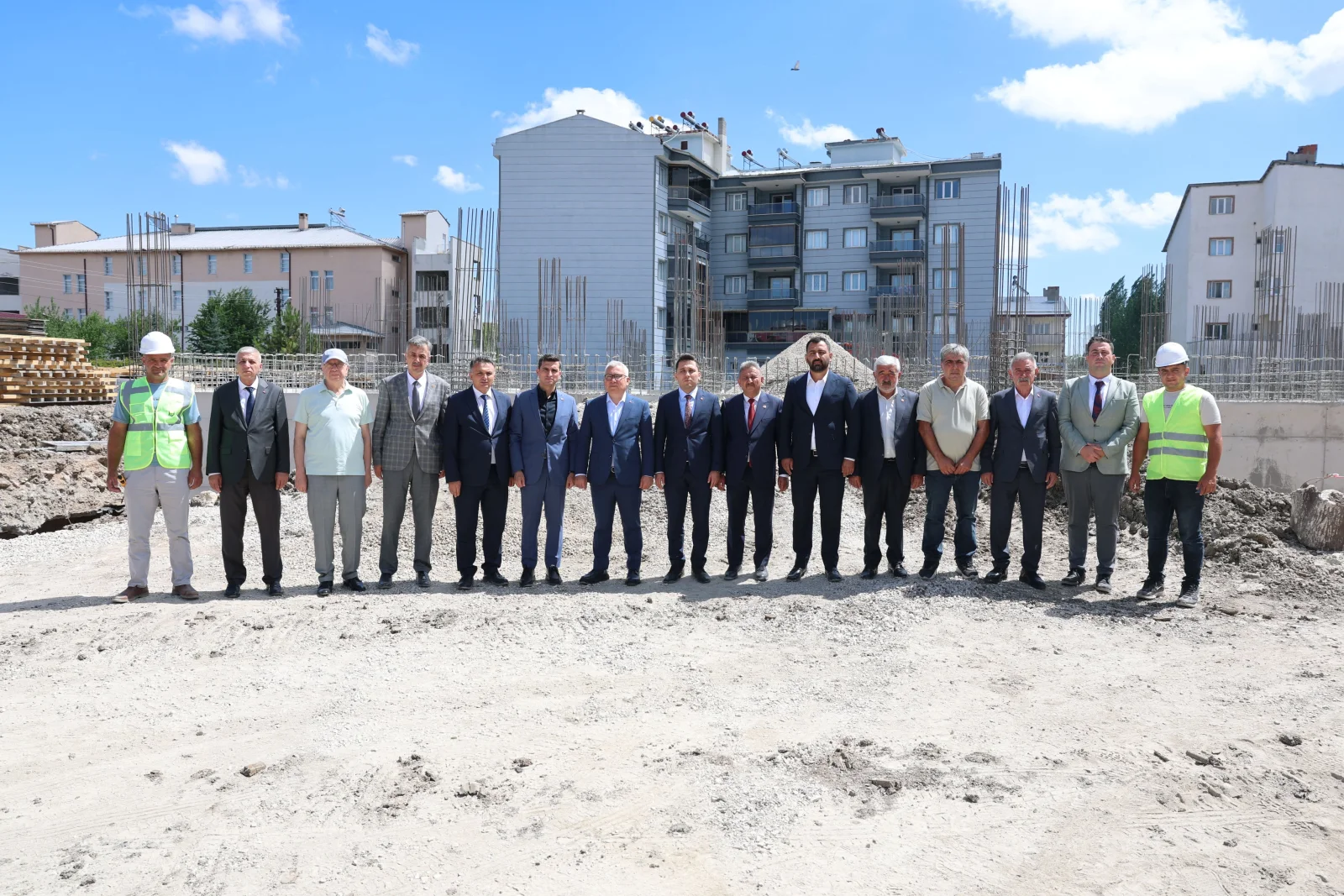 Sivas Yıldızeli Yeni Hükümet Konağı İnşaatında İnceleme