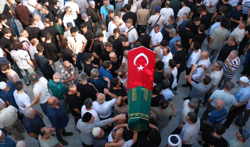 Acılı Anlar ve Aile Duaları