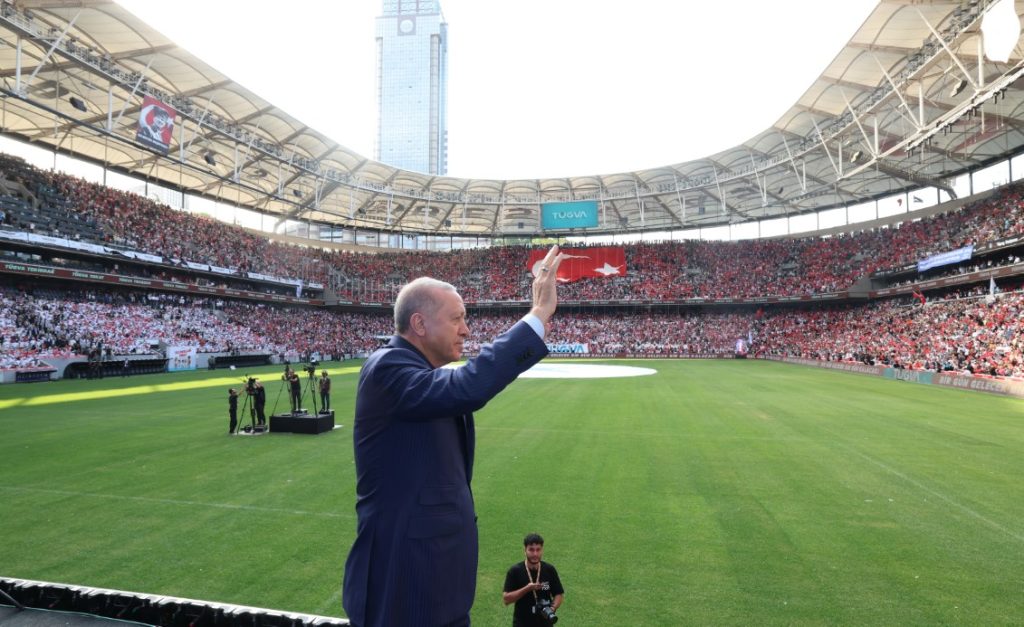 “Gençlerimize Her Zaman Sahip Çıkacağız”