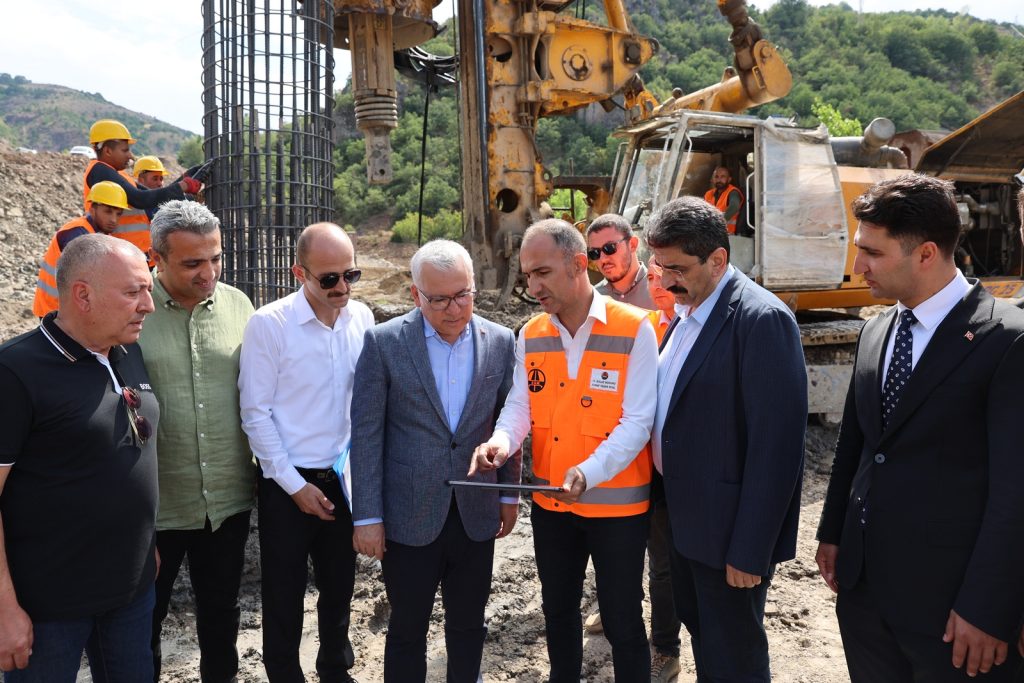 Sivas-Karadeniz Bağlantısı Güçleniyor: Doğanşar ve Koyulhisar Yolu Projesi Sürüyor