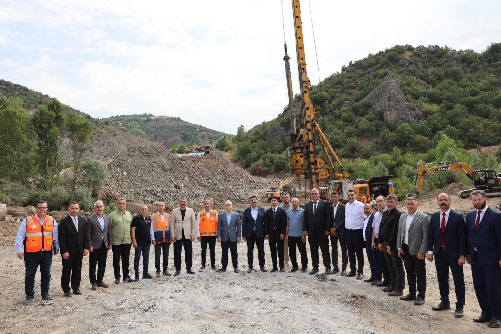 Sivas-Karadeniz Bağlantısı Güçleniyor: Doğanşar ve Koyulhisar Yolu Projesi Sürüyor