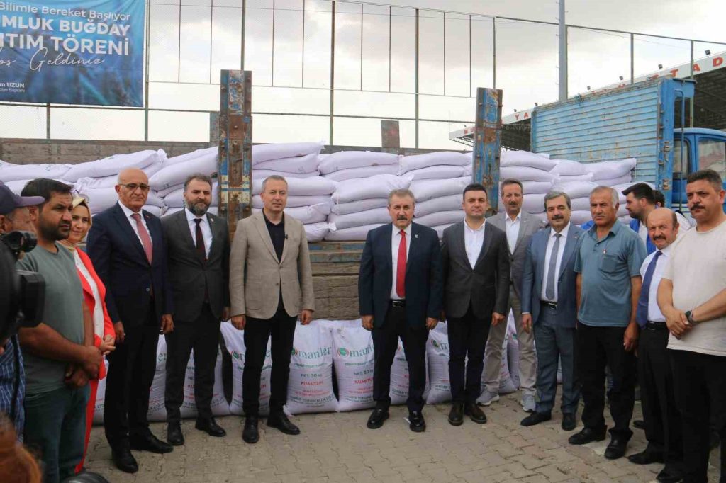 Sivas'ta Gerçekleşen Tohumluk Buğday Dağıtım Töreninde BBP Genel Başkanı Mustafa Destici'nden Kritik Açıklamalar